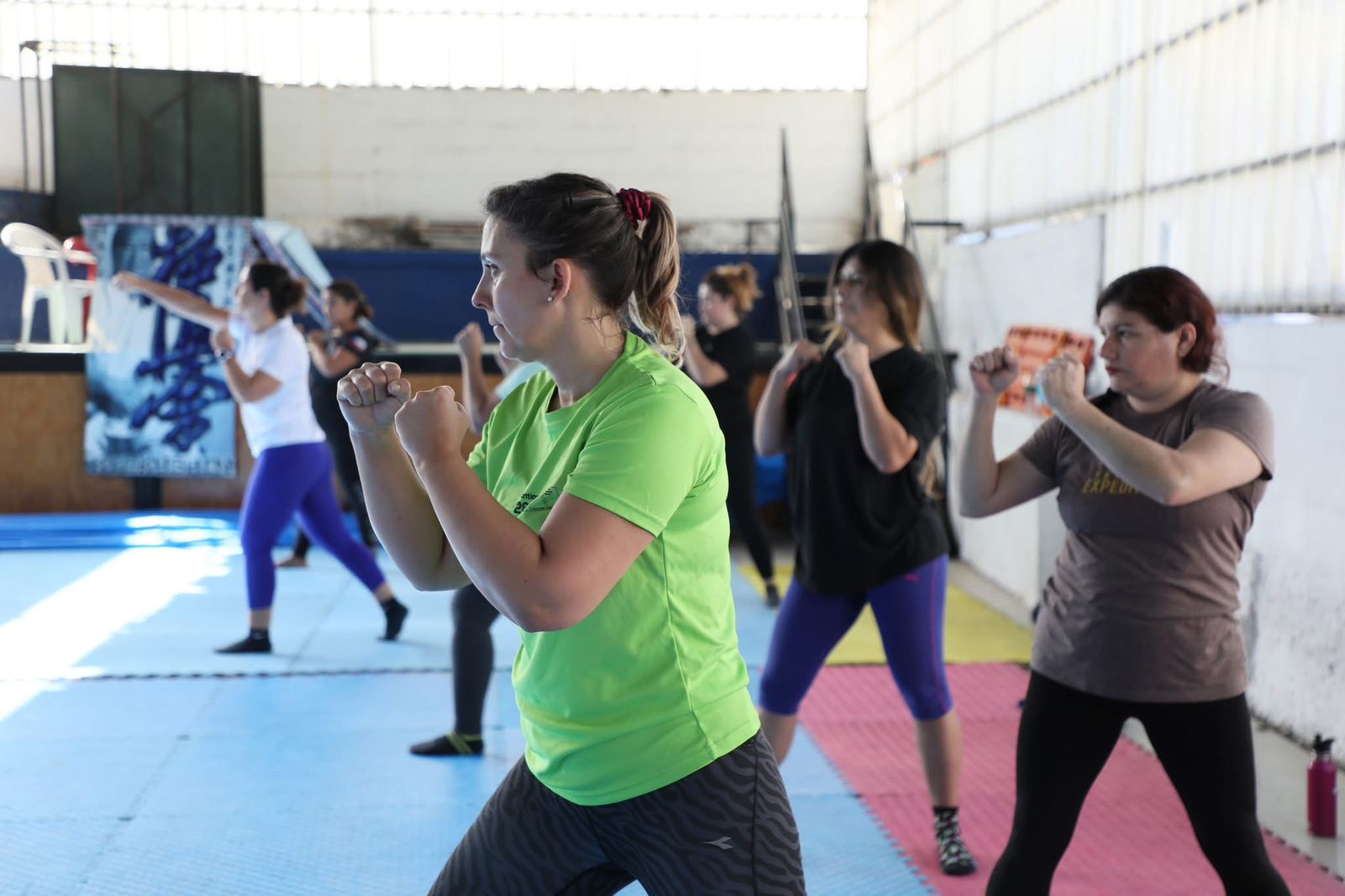 Municipalidad de Iquique lanza talleres gratuitos para fortalecer desarrollo y autonomía de las mujeres
